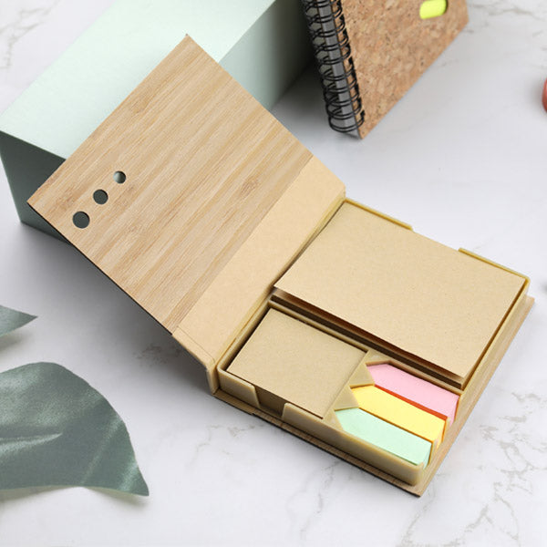 מעמד ממו שולחני אקולוגי בשילוב במבוק הדמייה 