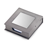 מעמד שולחני עם מראה