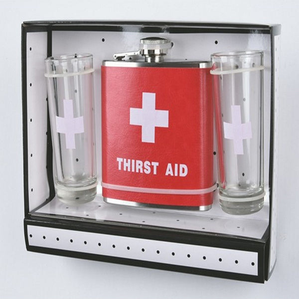 "First Aid" מארז מתנה פלסק ושתי כוסות שוט