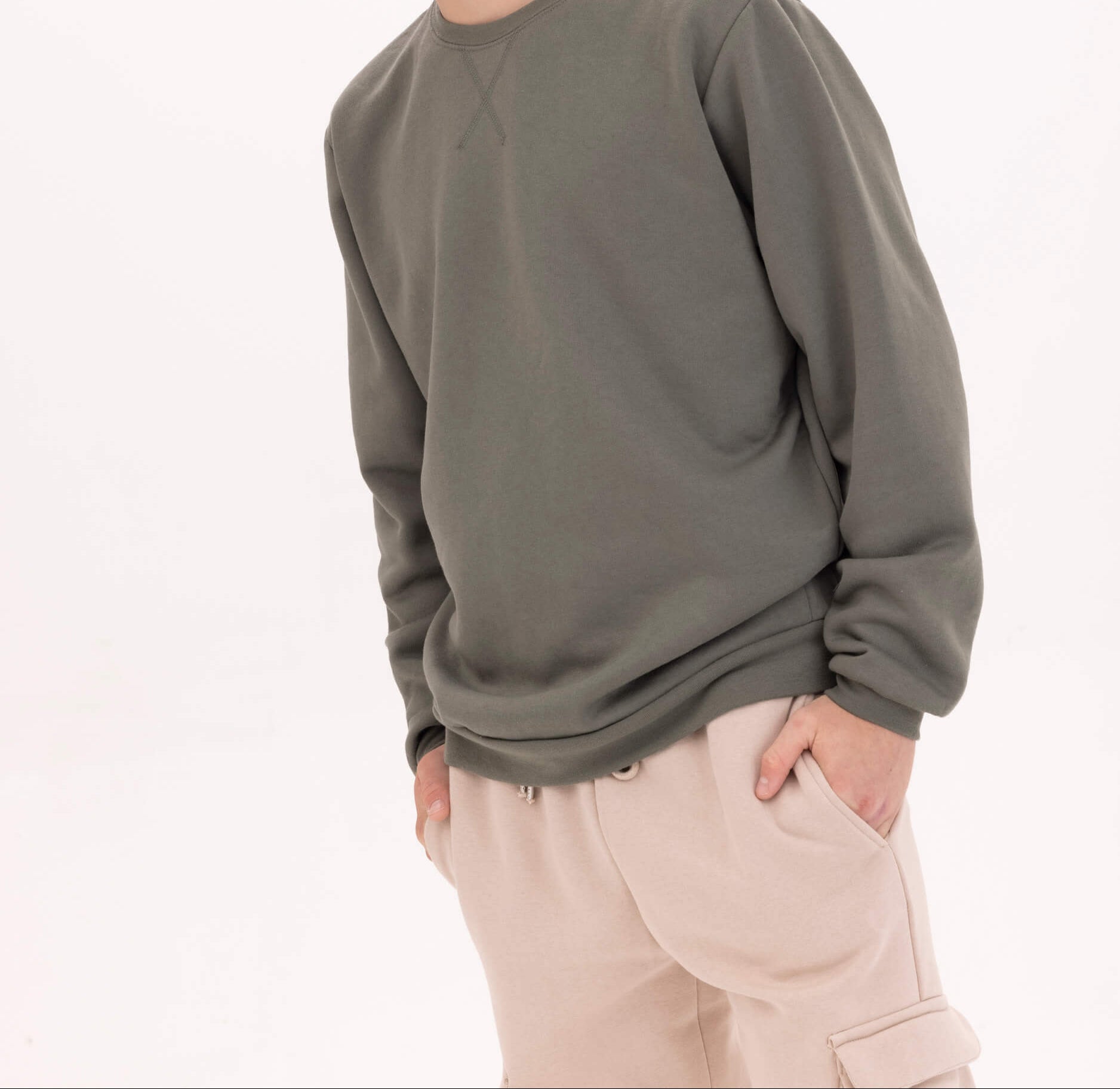 סווטשירט ממותג