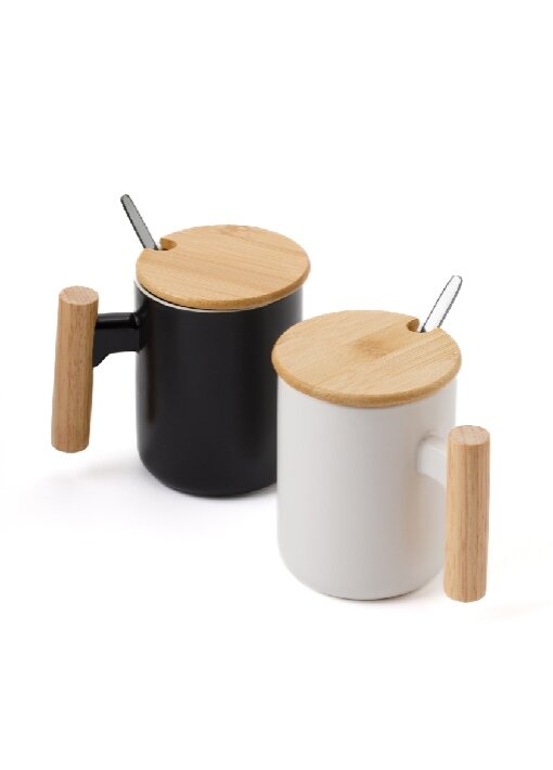 ספל פורצלן בגימור במבוק עם מכסה וכפית שחור לבן