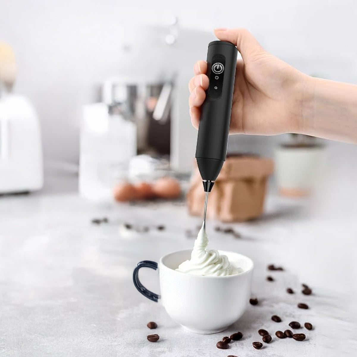 מקציף חלב ומערבל נטען הדמייה