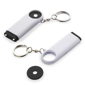 מחזיק מפתחות עם פנס ומטבע לעגלות שחור