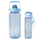 בקבוק 2 ליטר ובקבוק 750 מ"ל תכלת