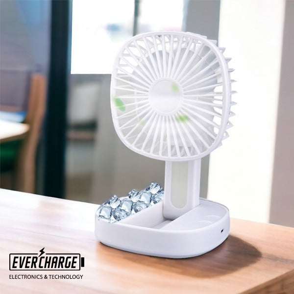 מאוורר שולחני בשילוב מנורה