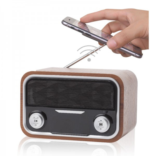 רדיו שולחני עם משטח טעינה אלחוטי